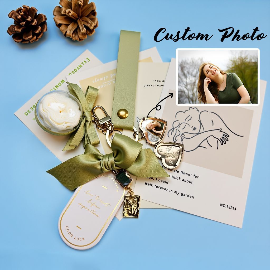 🌟 Zodiac Guardian Series — Personalized Eternal Flower  Bag Charms Position 1